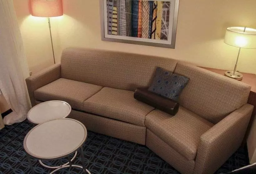 ホテル Fairfield Inn By Marriott Kalamazoo West