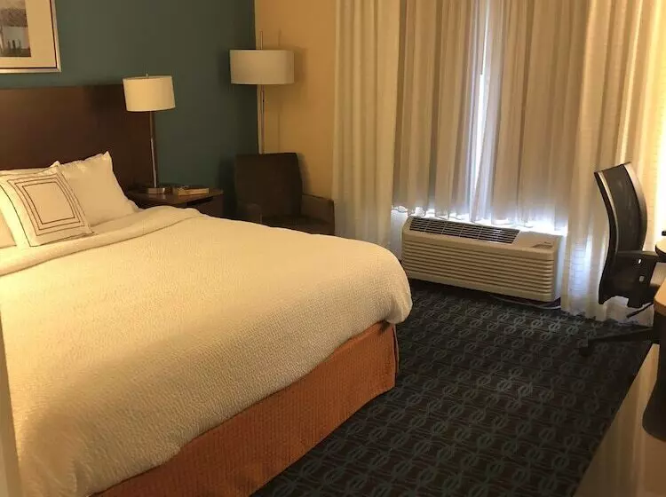 ホテル Fairfield Inn By Marriott Kalamazoo West