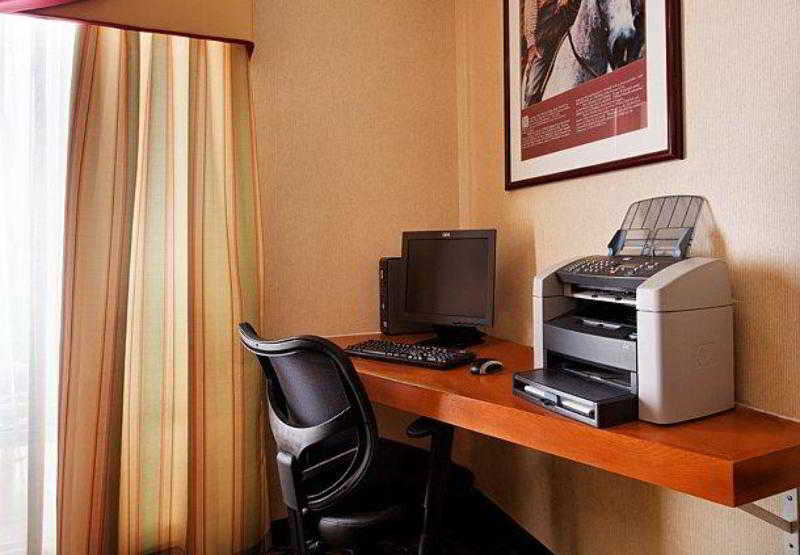 هتل Fairfield Inn And Suites Austin South