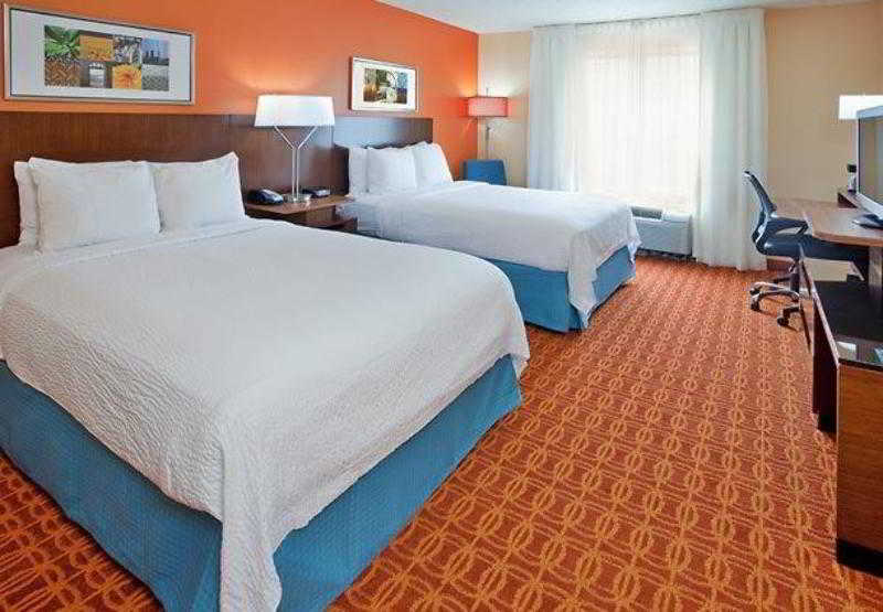 هتل Fairfield Inn And Suites Austin South