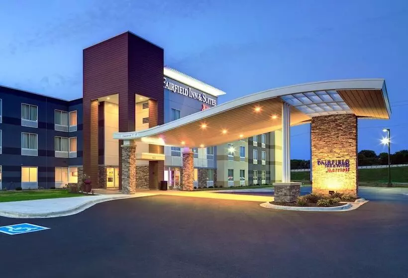 هتل Fairfield Inn & Suites By Marriott Madison West/middleton