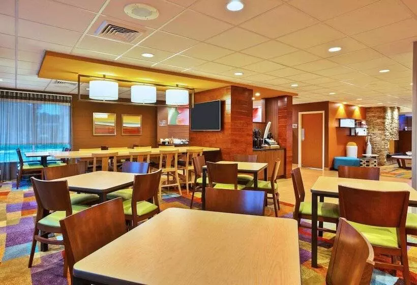 هتل Fairfield Inn & Suites By Marriott Madison West/middleton