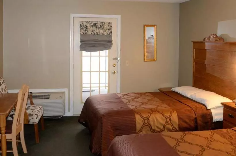 Hotel Four Seasons Country Inn