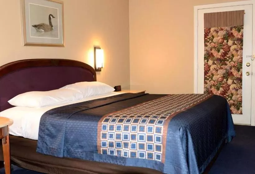 Hotel Four Seasons Country Inn