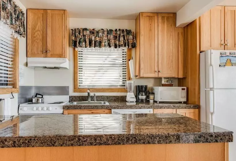 ホテル Franciscan Lodge