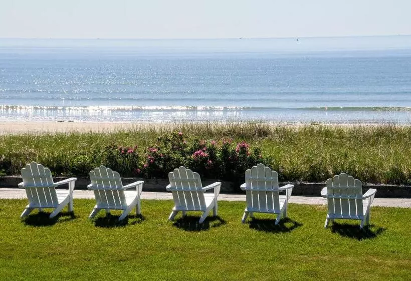 ホテル Friendship Oceanfront Suites