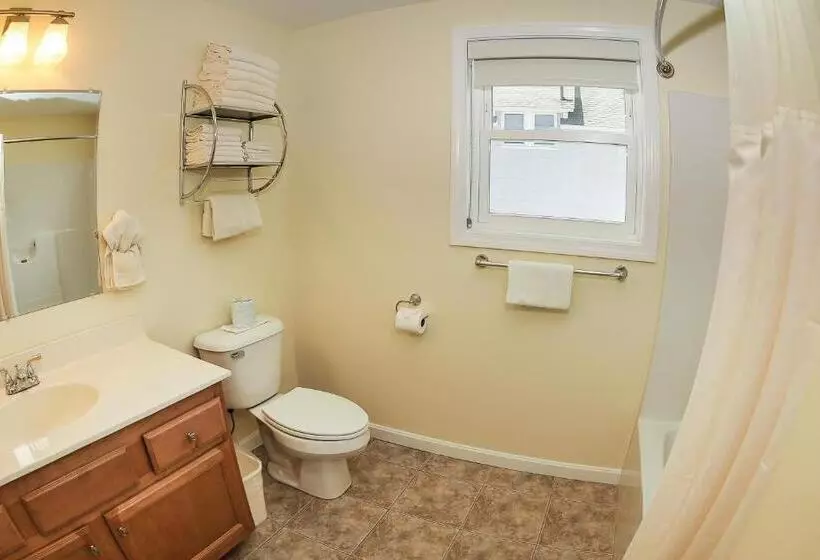 ホテル Friendship Oceanfront Suites