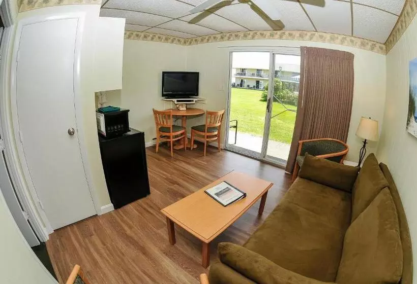 ホテル Friendship Oceanfront Suites