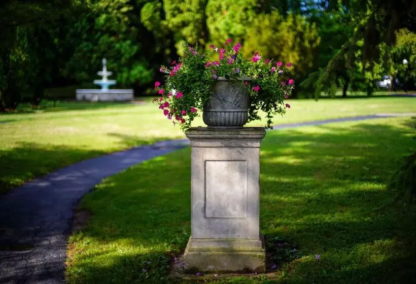 호텔 Geneva On The Lake Boutique Resort