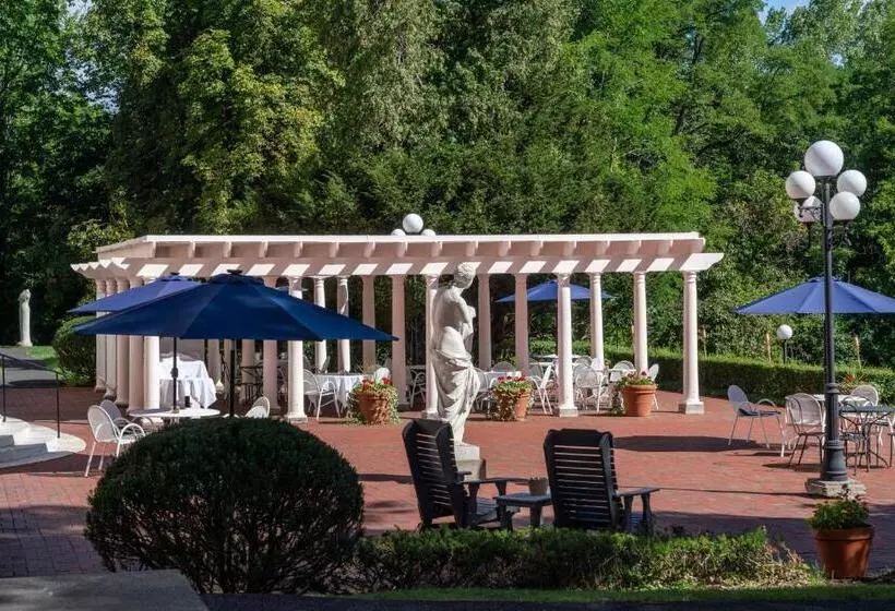 호텔 Geneva On The Lake Boutique Resort