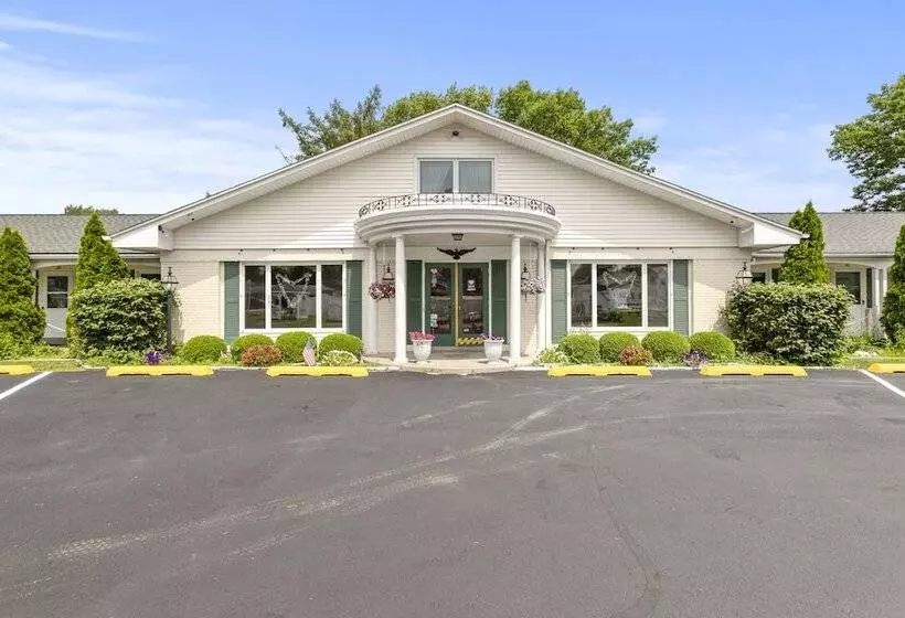 هتل Glass House Inn Erie Near I90 & I79