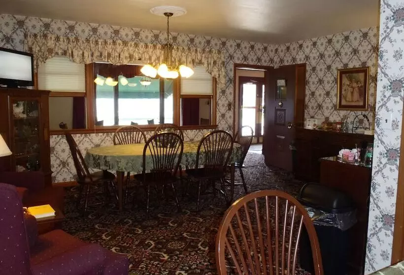 هتل Glass House Inn Erie Near I90 & I79