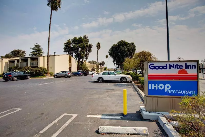 酒店 Good Nite Inn Redwood City   San Francisco Airport