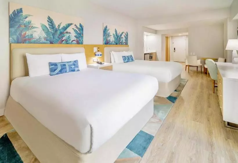 Отель Radisson Resort Miami Beach