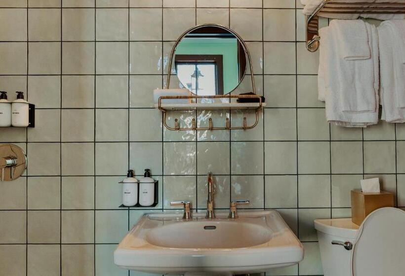 Otel The Frenchmen New Orleans By Kasa