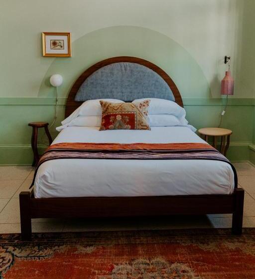 Otel The Frenchmen New Orleans By Kasa