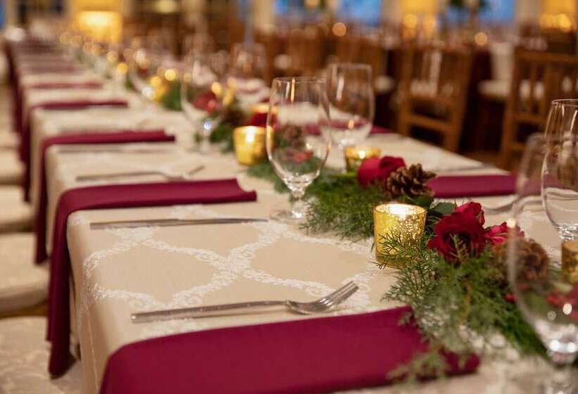 هتل The Glidden House