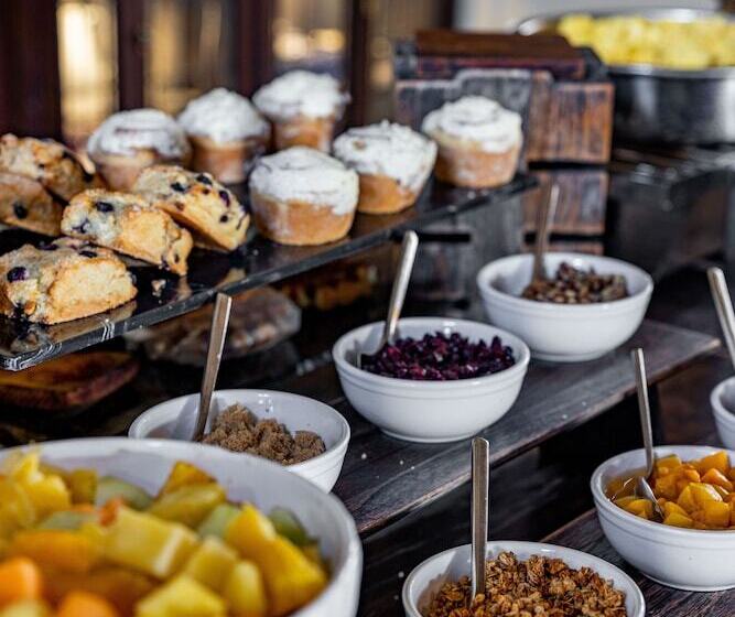 هتل The Glidden House