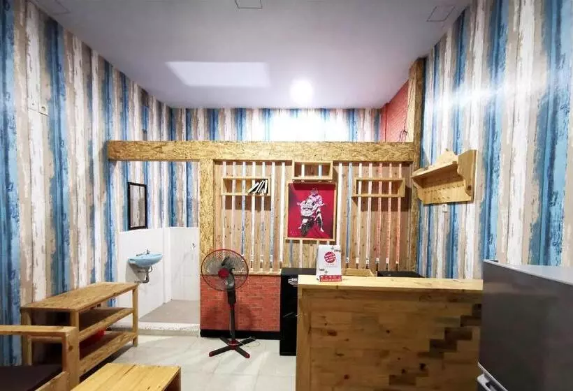 هاستل Asipra House By Oyo Rooms