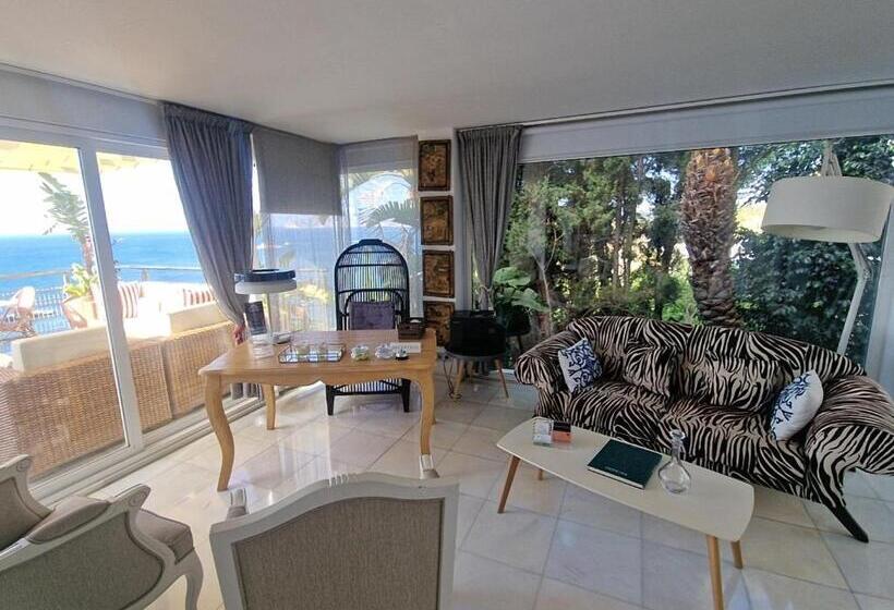 민박 Condesa Del Mar Adults Only