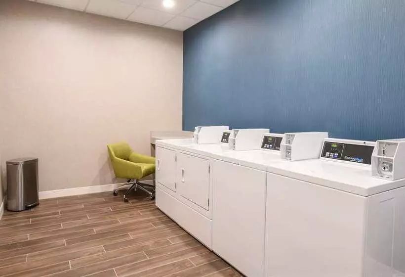 Hotelli Hampton Inn & Suites Cincinnati Liberty Township