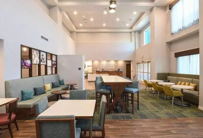 Hotelli Hampton Inn & Suites Cincinnati Liberty Township