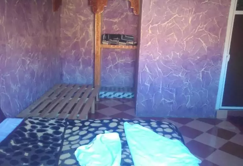 ホテル Auberge Ali