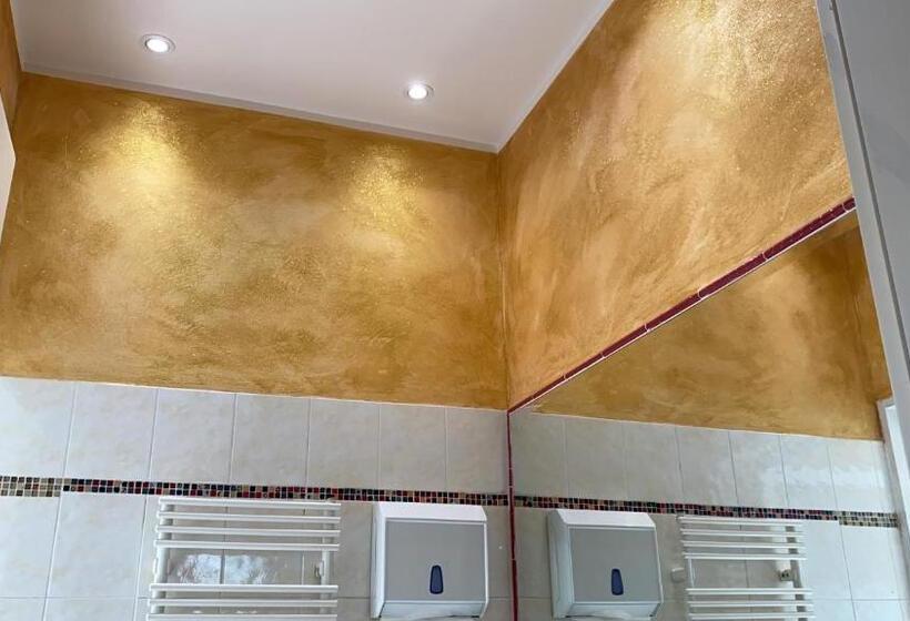 فندق Dea Della Salute