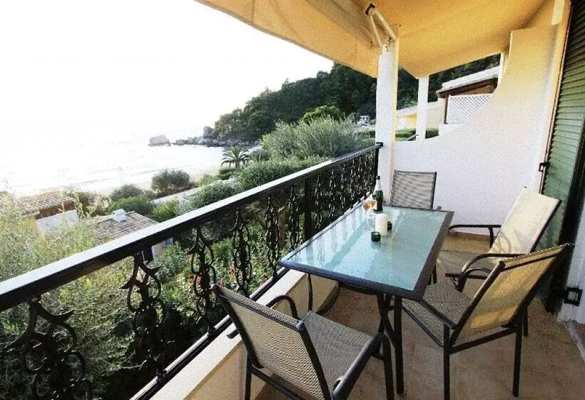 Menigos Type Aa2r No 38 Superior Seaview