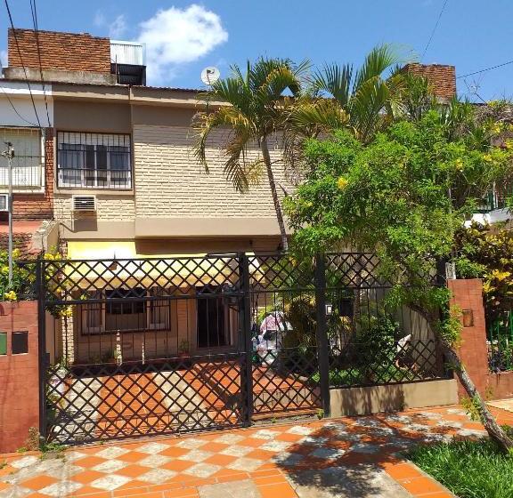 Casa Cerca Del Microcentro Y Costanera