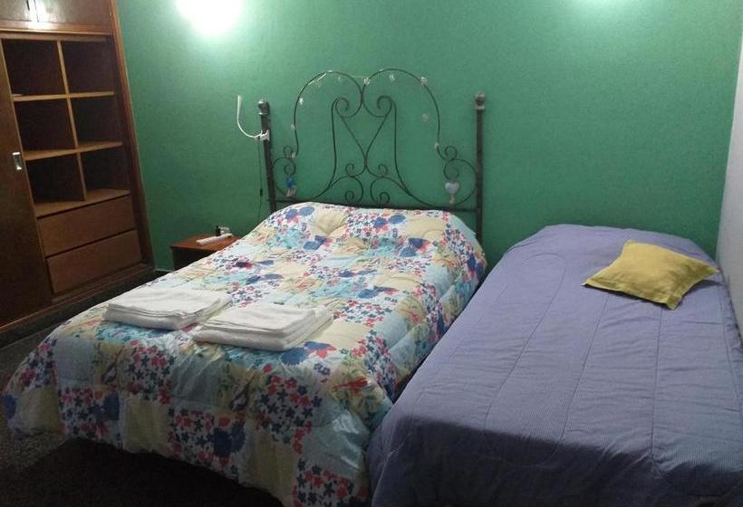 Casa Cerca Del Microcentro Y Costanera