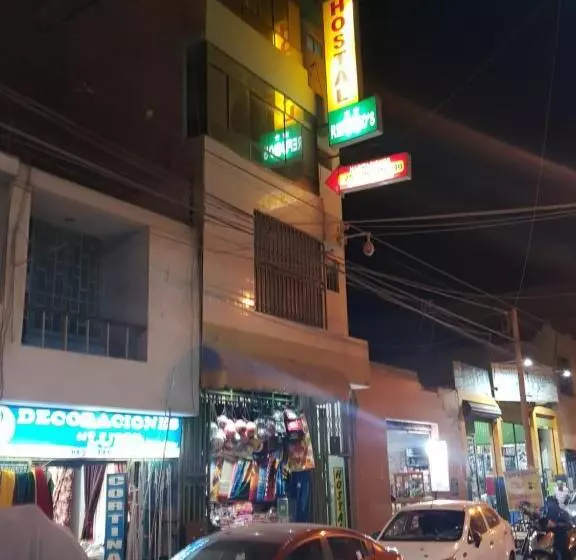 هتل Hostal Refugio S