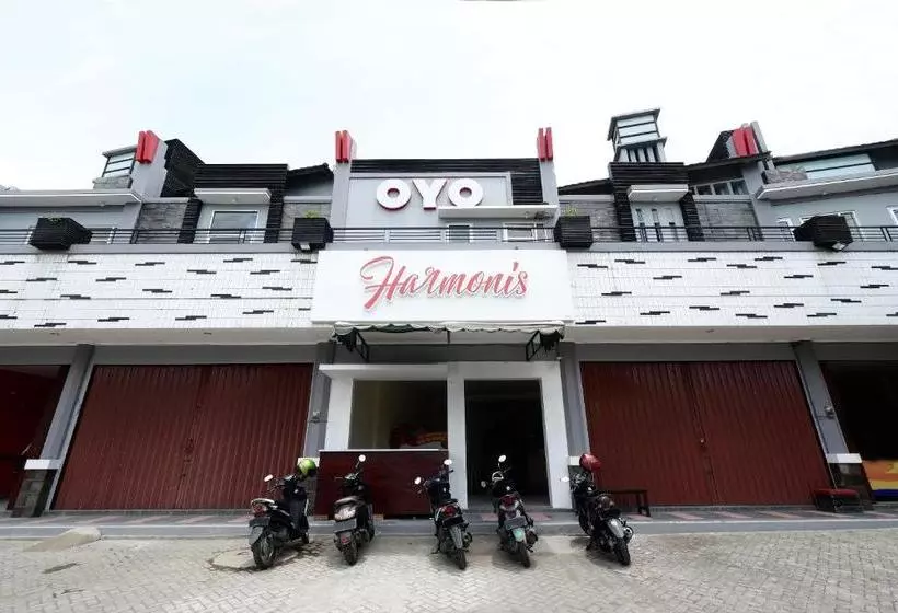 Hotel Oyo 1998 Harmonis