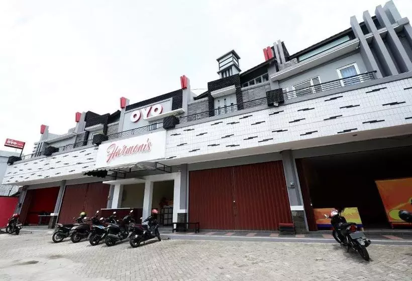 Hotel Oyo 1998 Harmonis