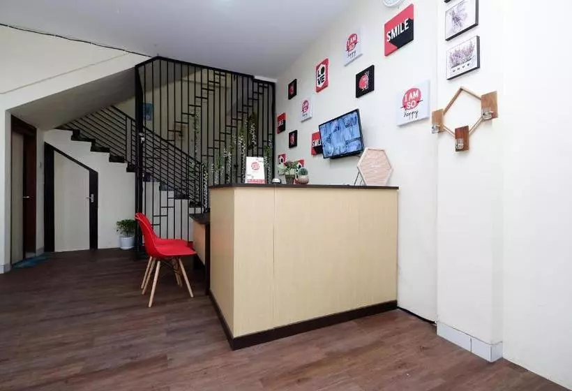 Hotel Oyo 1998 Harmonis