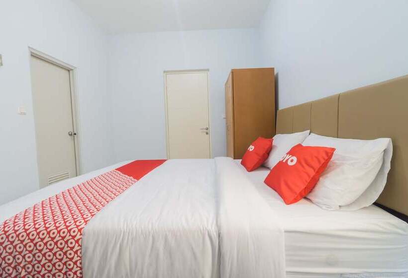 هتل Oyo 2110 Rotterdam Residence