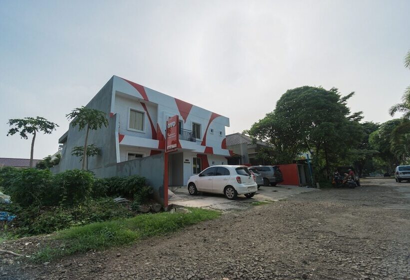 هتل Oyo 2110 Rotterdam Residence