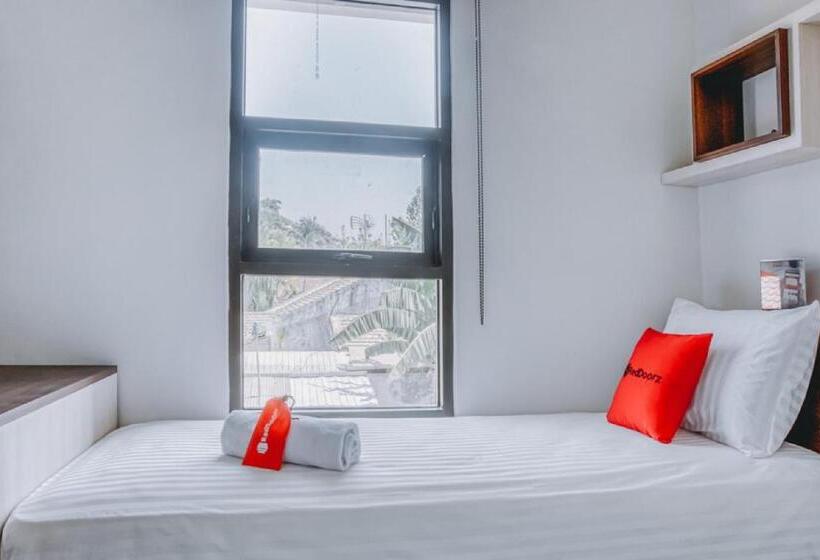 بنسيون Koolkost Syariah @ Sigura Gura Malang