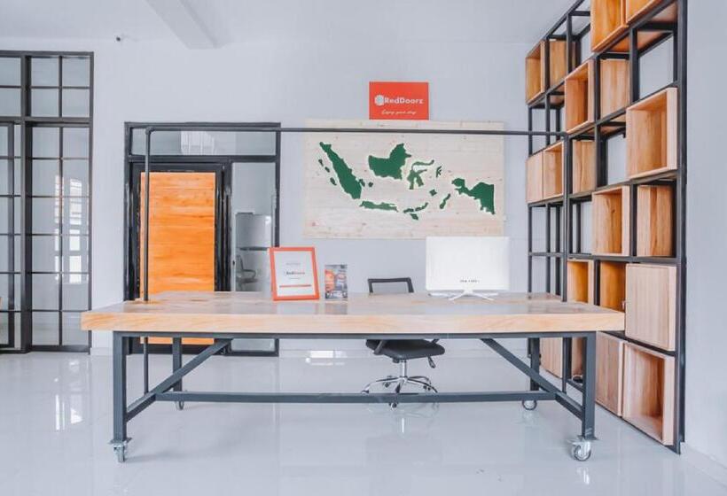 بنسيون Koolkost Syariah @ Sigura Gura Malang