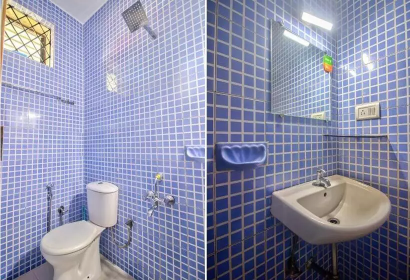 Majatalo Candolim Beach Vaddo 15