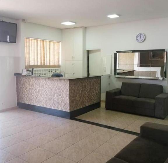 ホテル Alvorada   Araçatuba   Sp