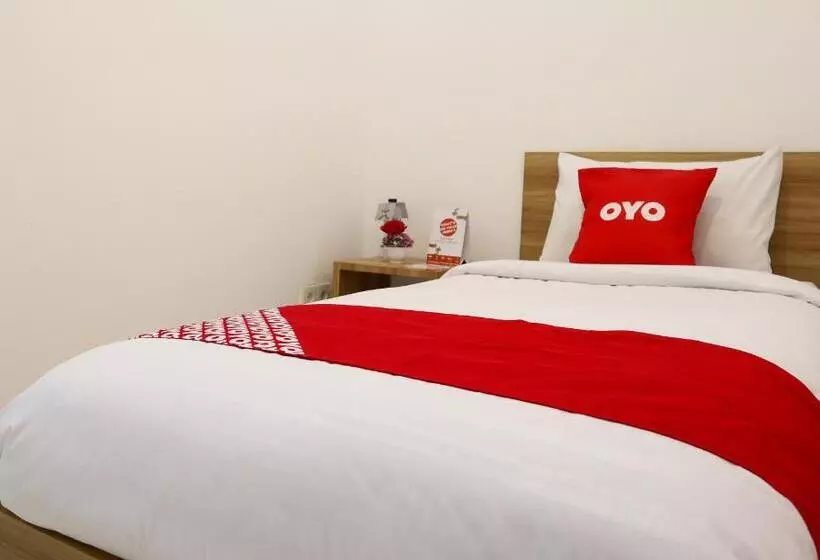 ホテル Oyo 1191 Monalisa Residence And Cafe