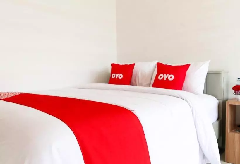 ホテル Oyo 1191 Monalisa Residence And Cafe
