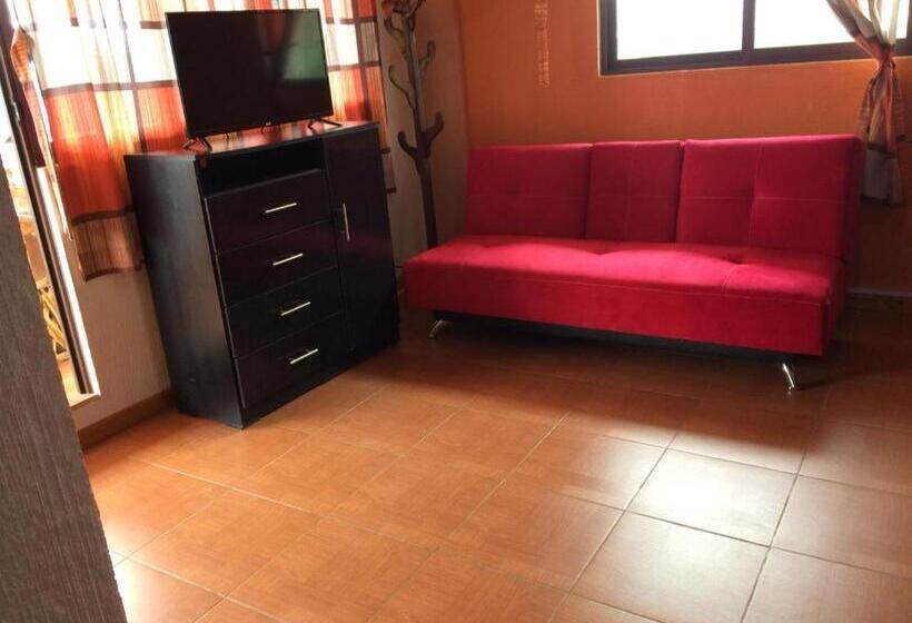 هتل Vista Markés