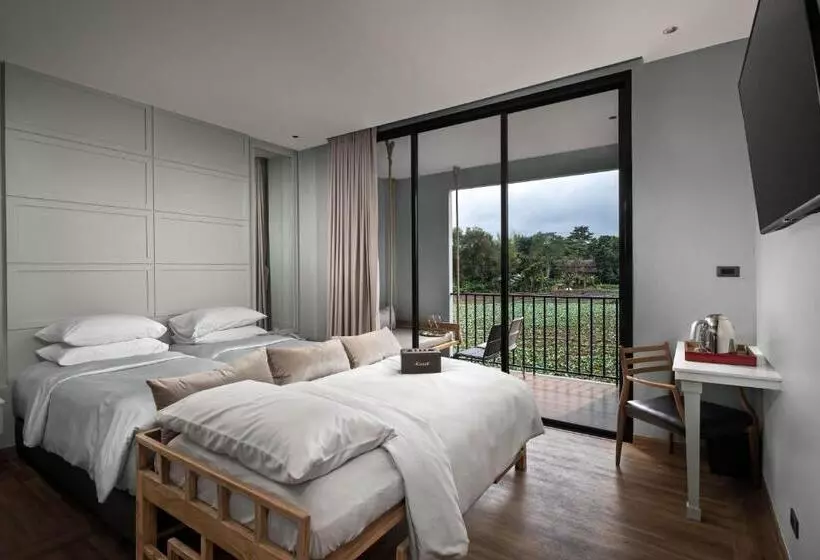 Lomakeskus Sirinati Ban Thung Samo Khao Kho