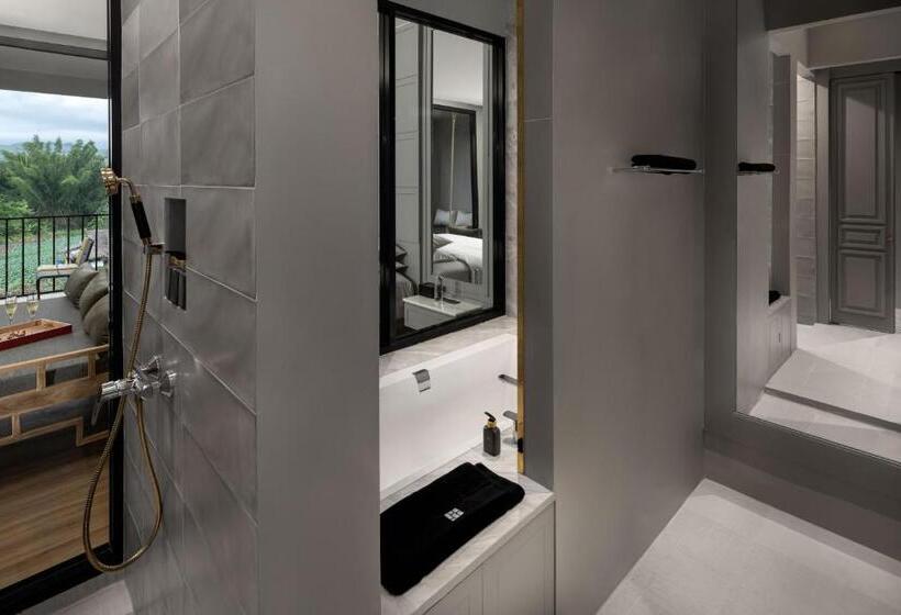 אתר נופש Sirinati Ban Thung Samo Khao Kho