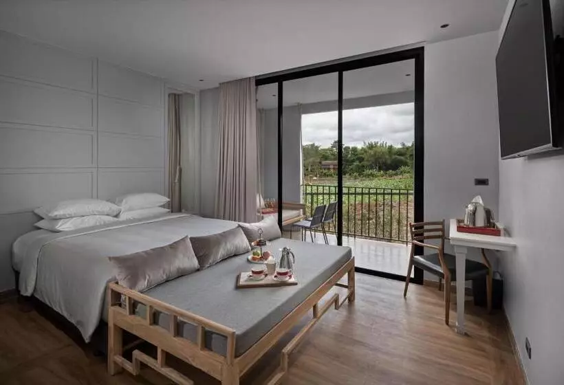 Lomakeskus Sirinati Ban Thung Samo Khao Kho