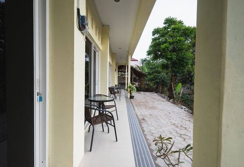 Hotell Oyo 1855 Elise Exclusive Residence