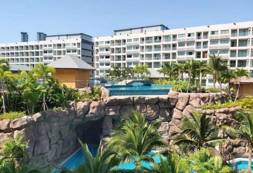 Laguna Beach 3 The Maldives