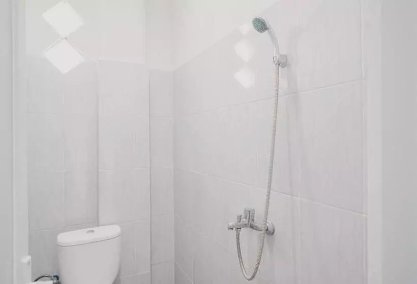 Majatalo Reddoorz @ Jalan Narada Lampung